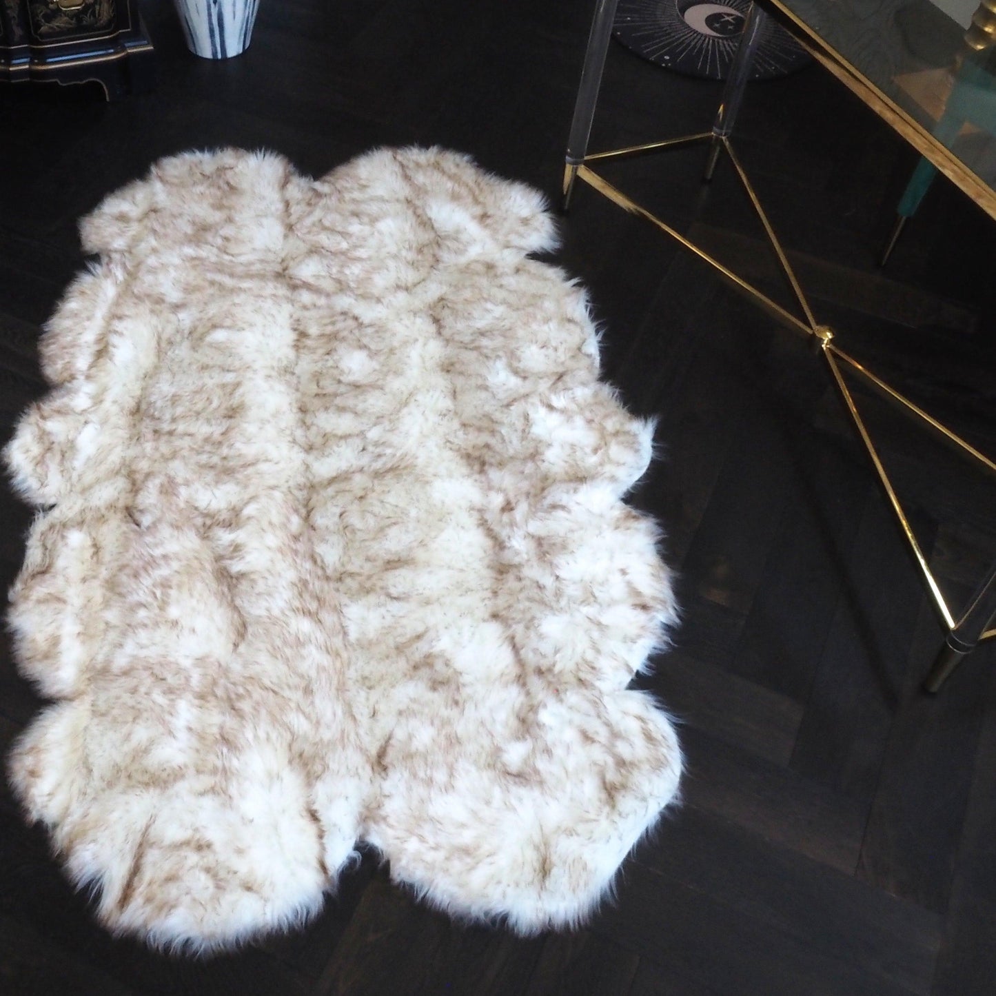 4' x 6' Animal Shape Artificial Wool Faux Fur Accent Area Rug - Brown Tipped White - MAIA HOMES