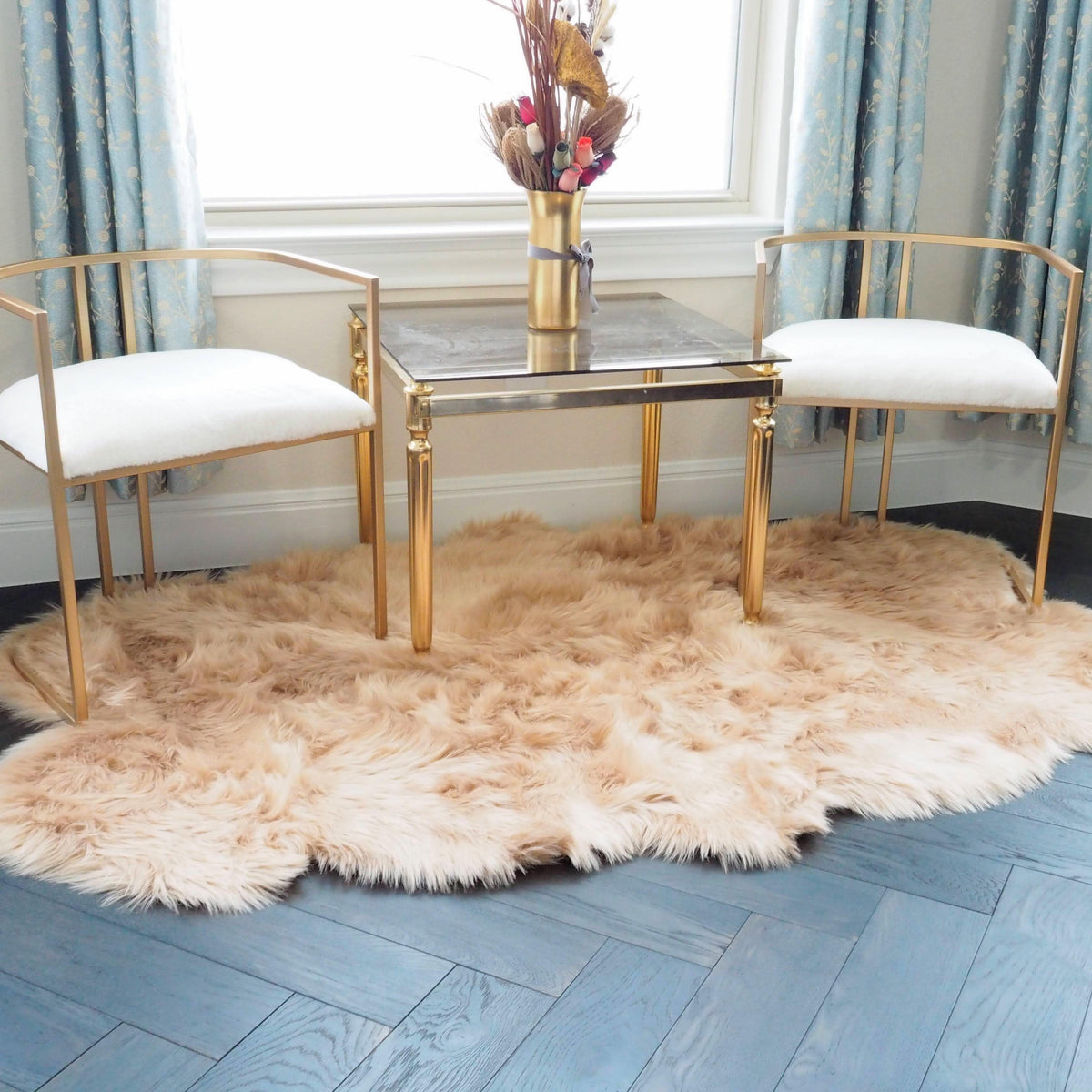 4' x 6' Animal Shape Artificial Wool Faux Fur Rug