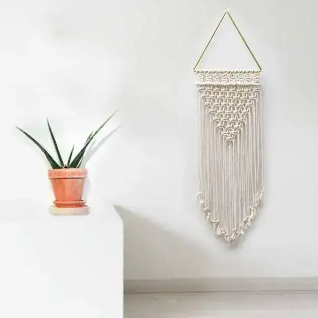 ALETTA Boho Small Macrame Wall Hanging