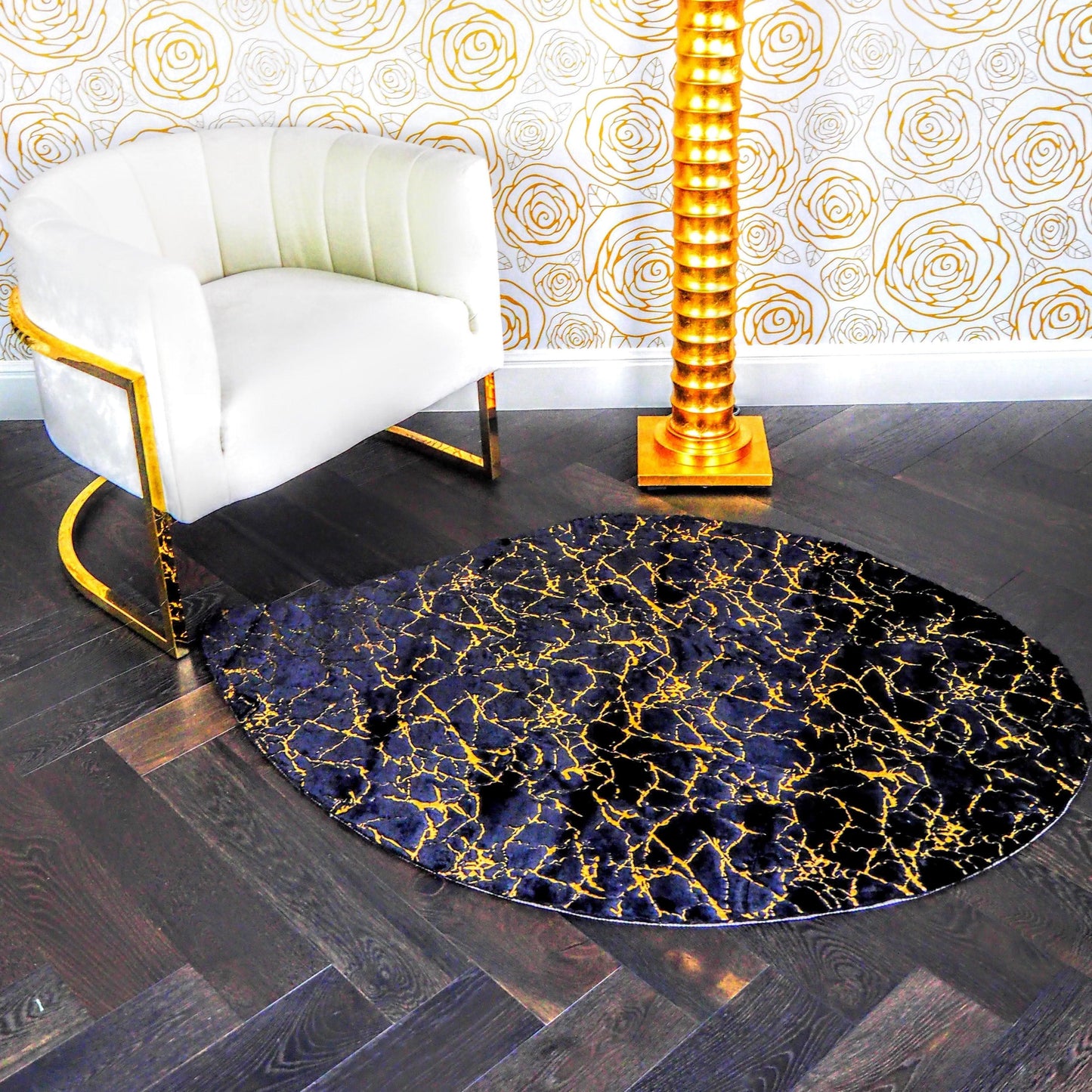 Abstract Gold Gilded Tear Drop Accent Mat - MAIA HOMES