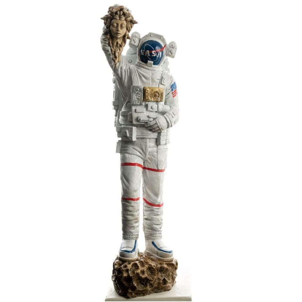 Astronaut and Perseus Grande Statue - MAIA HOMES