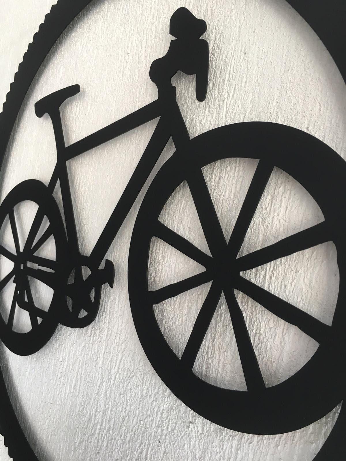 Bicycle in Circle Metal Wall Hanging Art