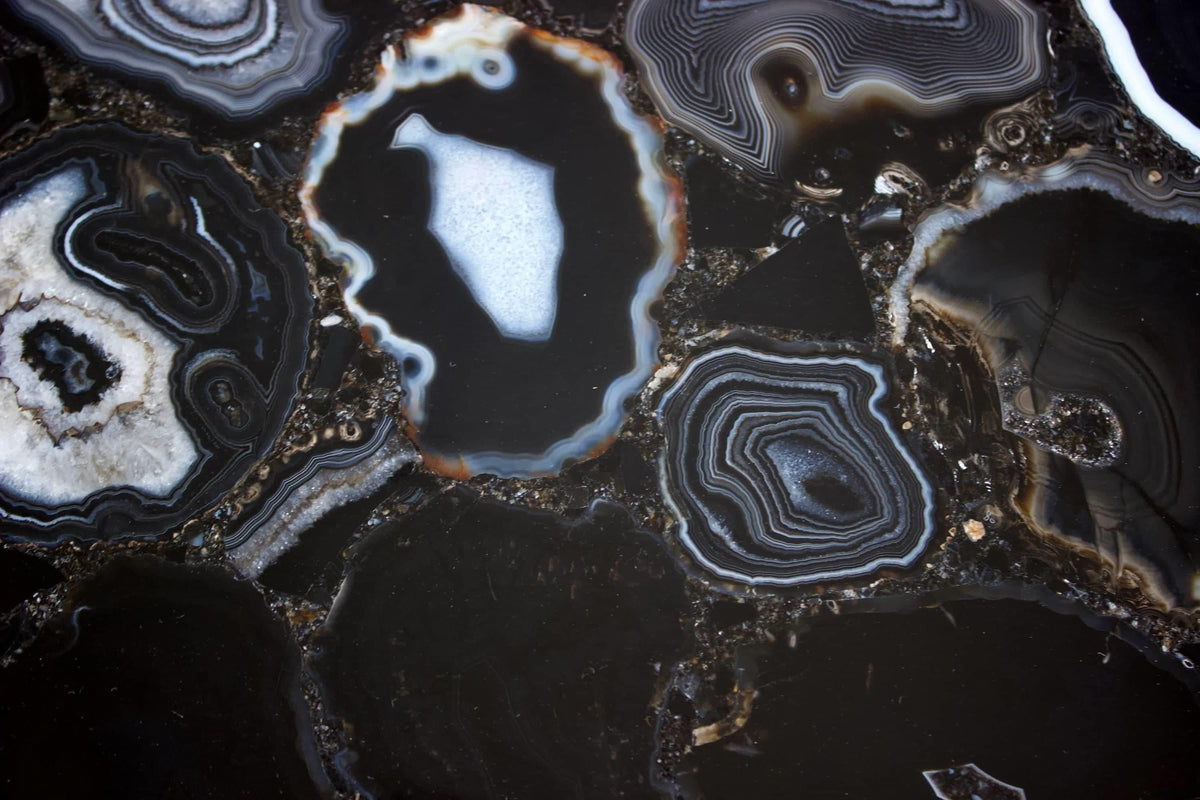 Black Agate Round Coffee Accent Table