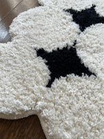 Blinking White and Black Scallop Rug