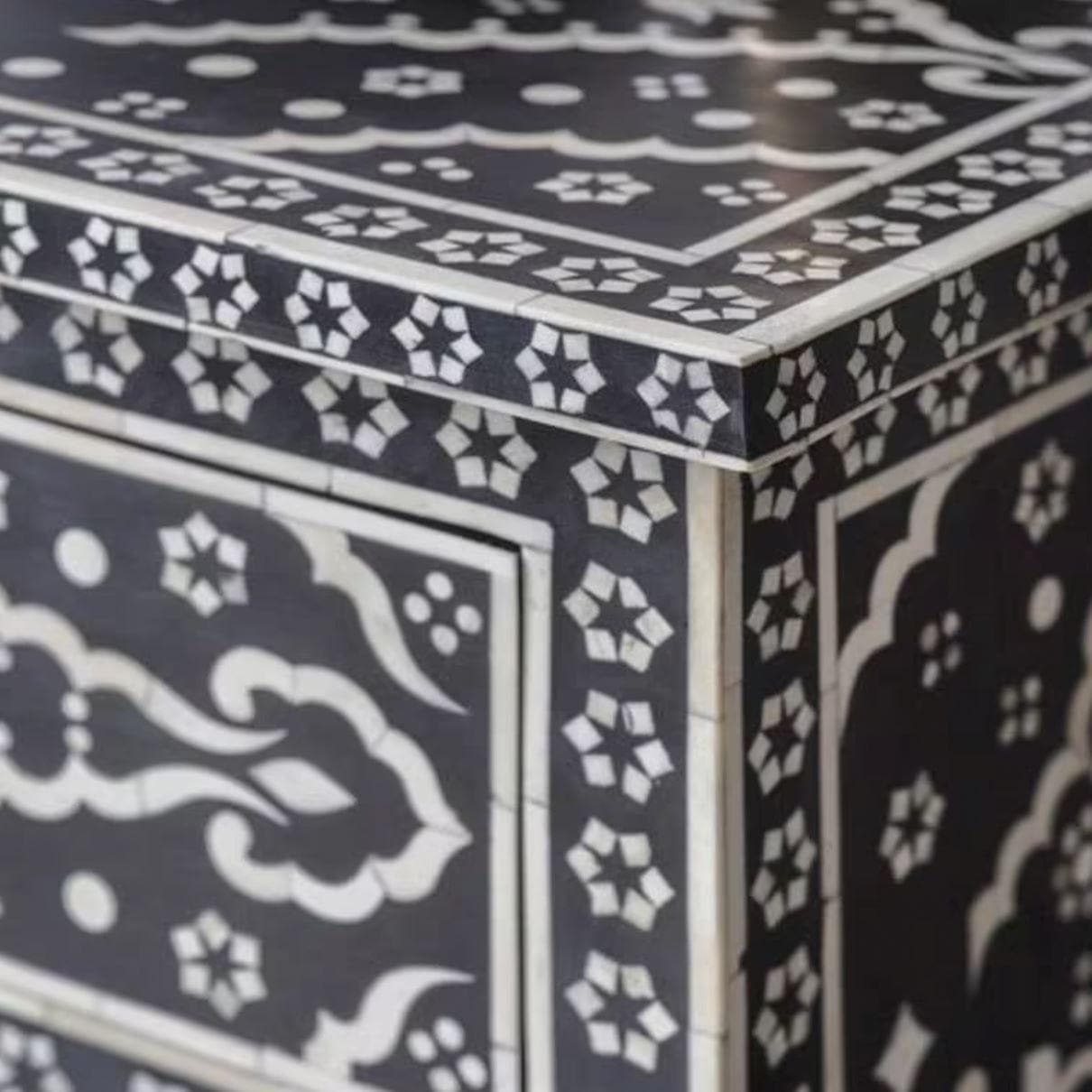 Bone Inlay 3 Drawers Dresser