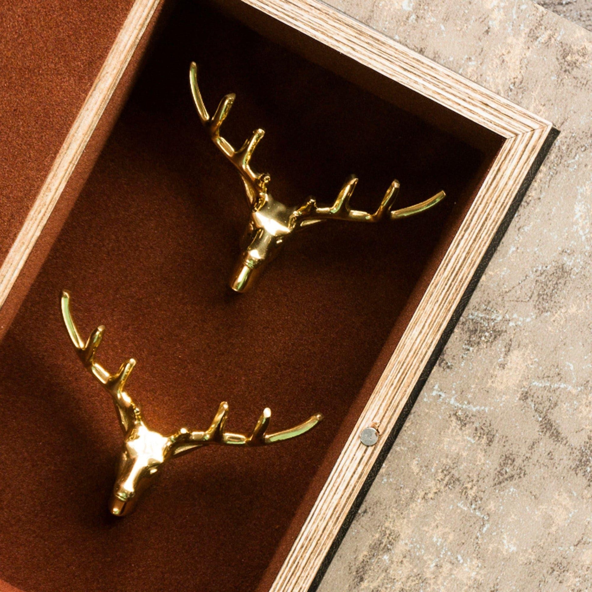 Brass American Retro Deer with Atler Cabinet Door Knob - MAIA HOMES