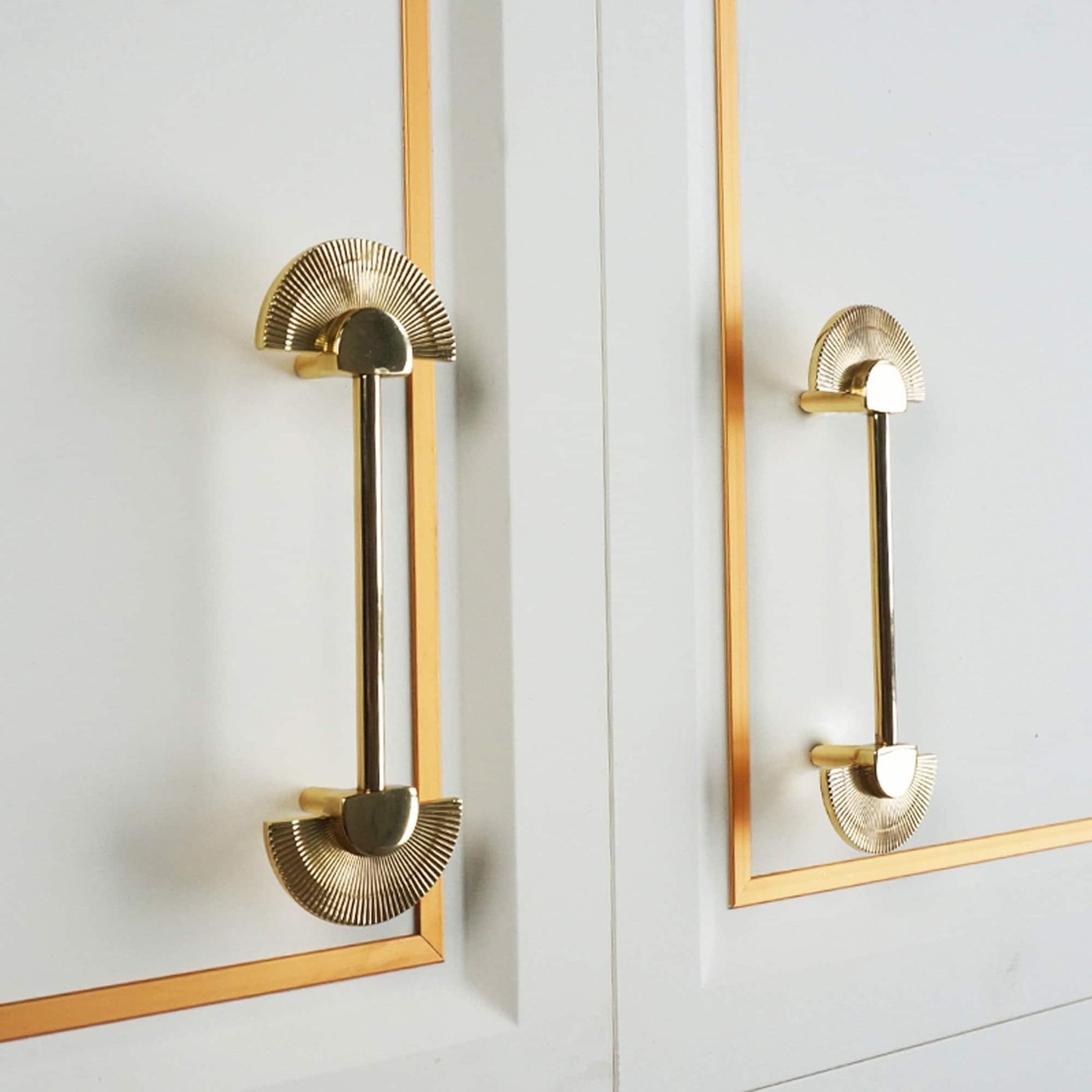 Brass Fan-Shaped Cabinet Drawer Handle Knob