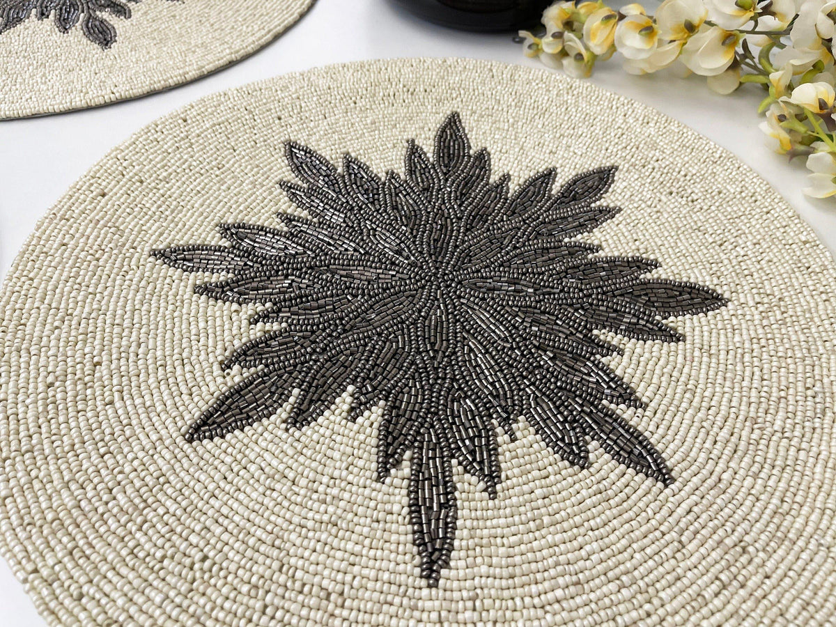 Charleen Round Beaded Placemat - White/Steel Gray