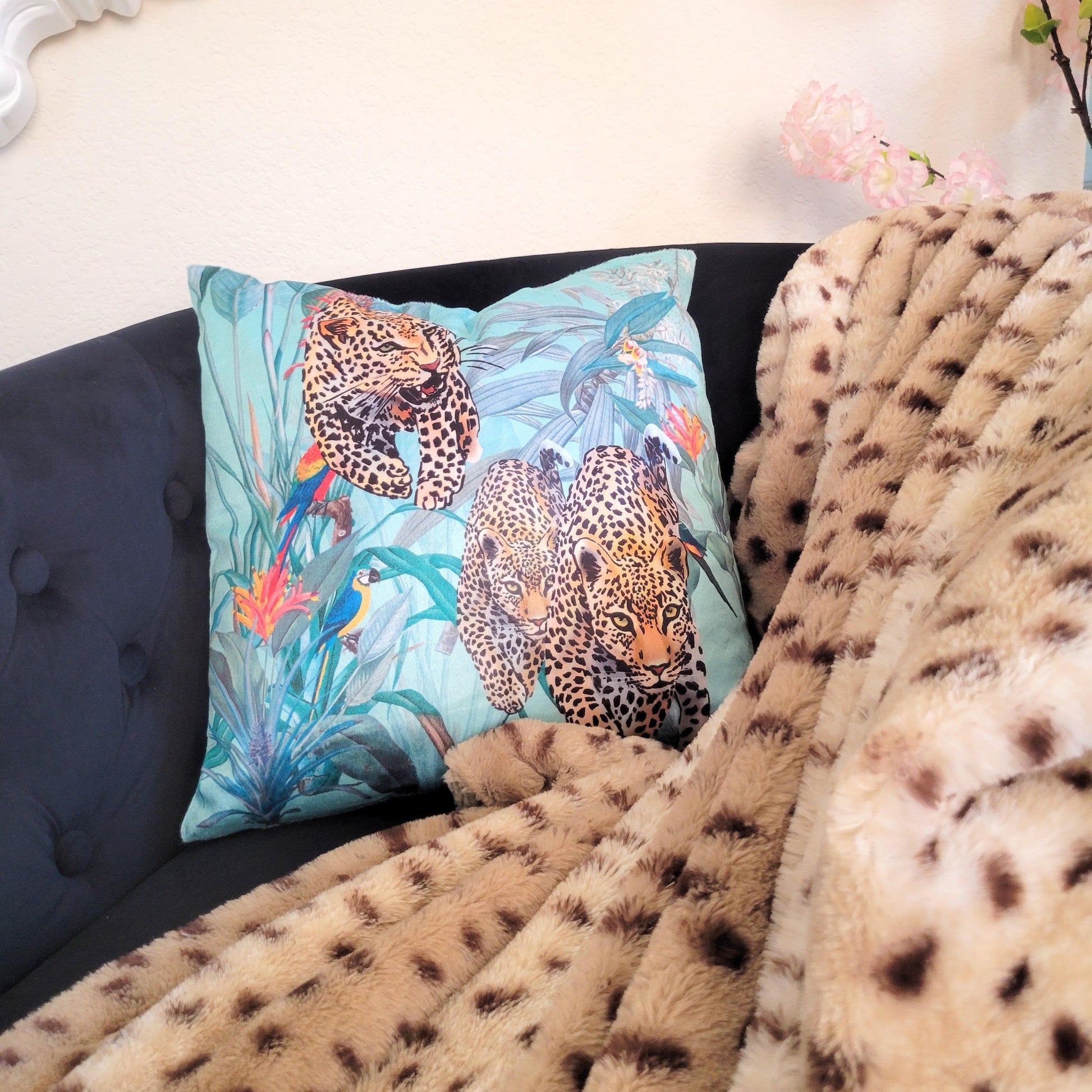 Cheetahs in the Jungle Pillows - MAIA HOMES