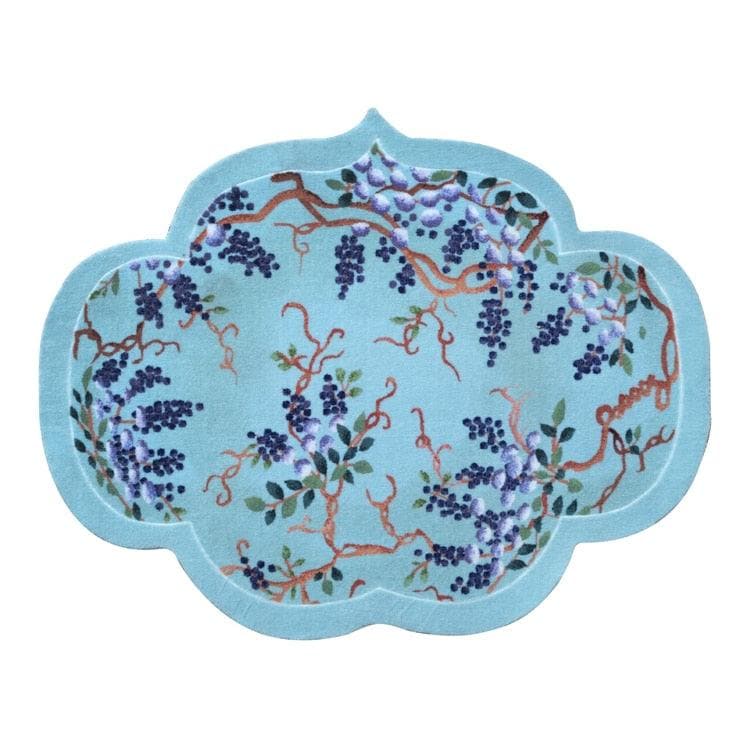 Chinoiserie Grape Vine Accent Hand-Tufted Rug