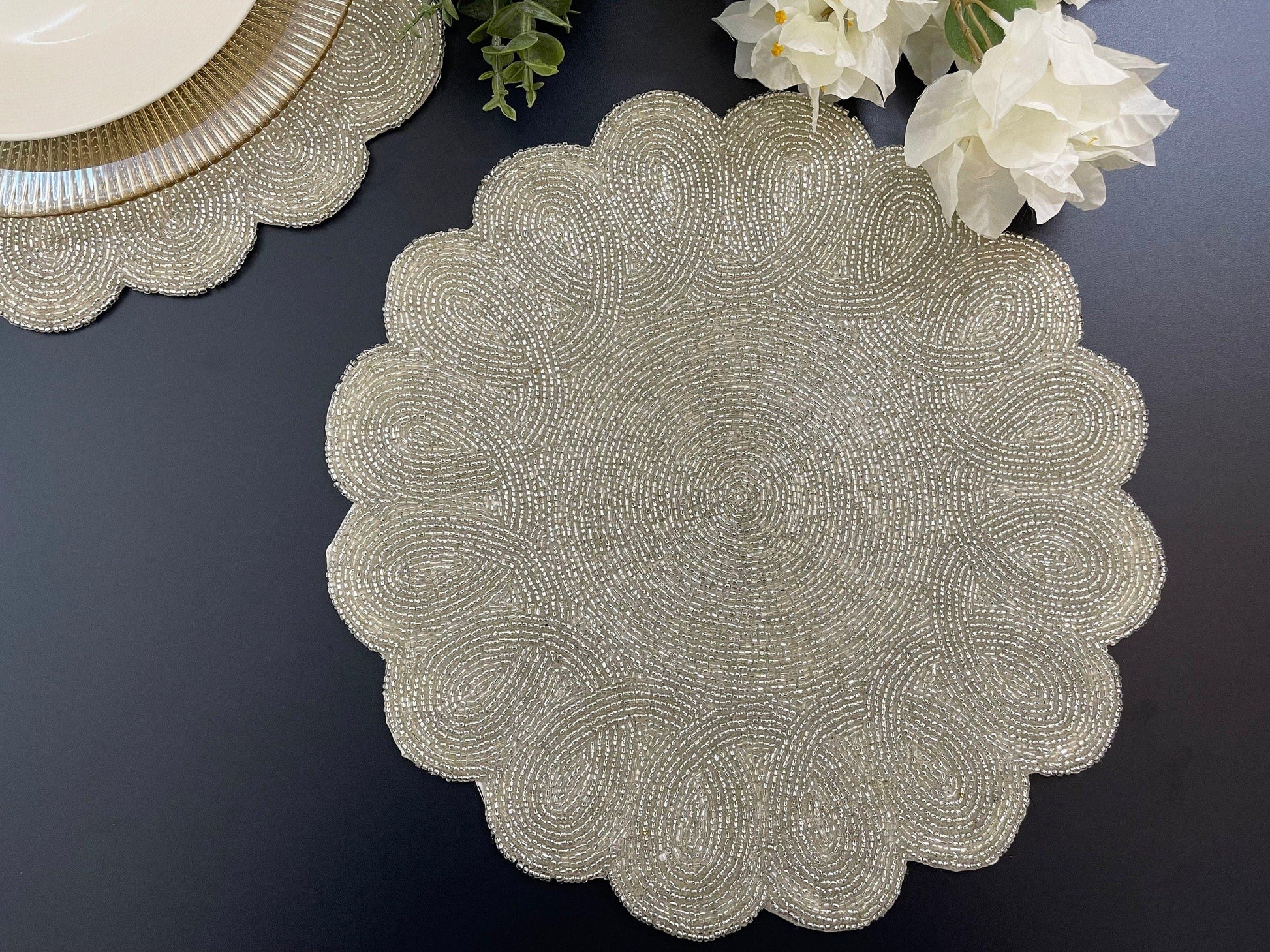 Classic Bead Scalloped Placemat - Silver - MAIA HOMES