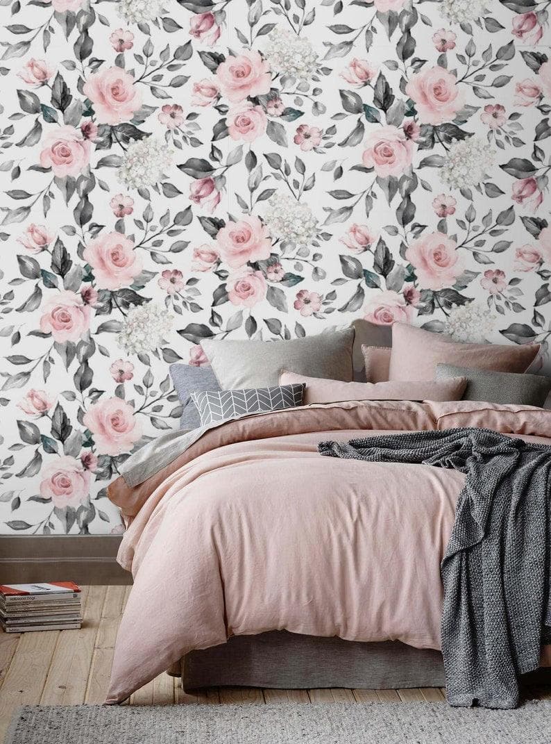 Delicate Blush Roses Floral Wallpaper