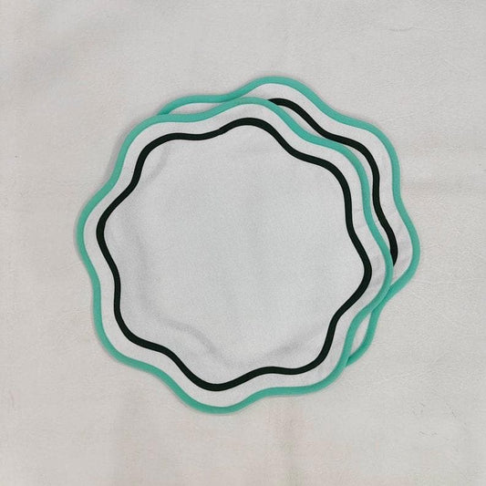 Double Trim Scalloped Round Cotton Placemats Green