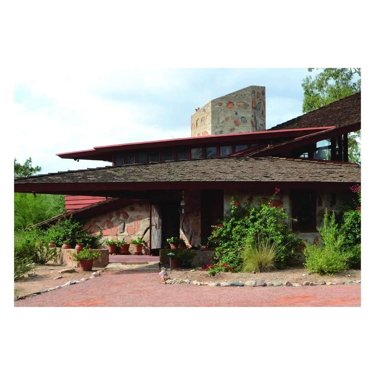 Frank Lloyd Wright Postcard Book - MAIA HOMES