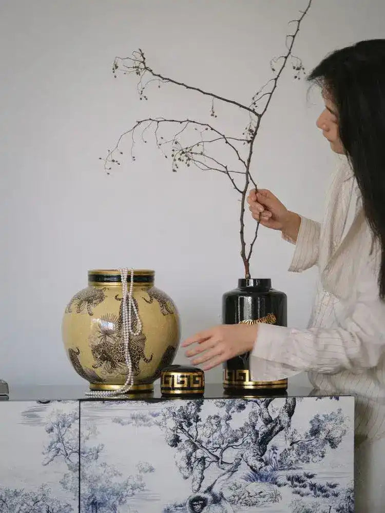 Hand-Painted Tiger Rosy Decorative Glazed Jar