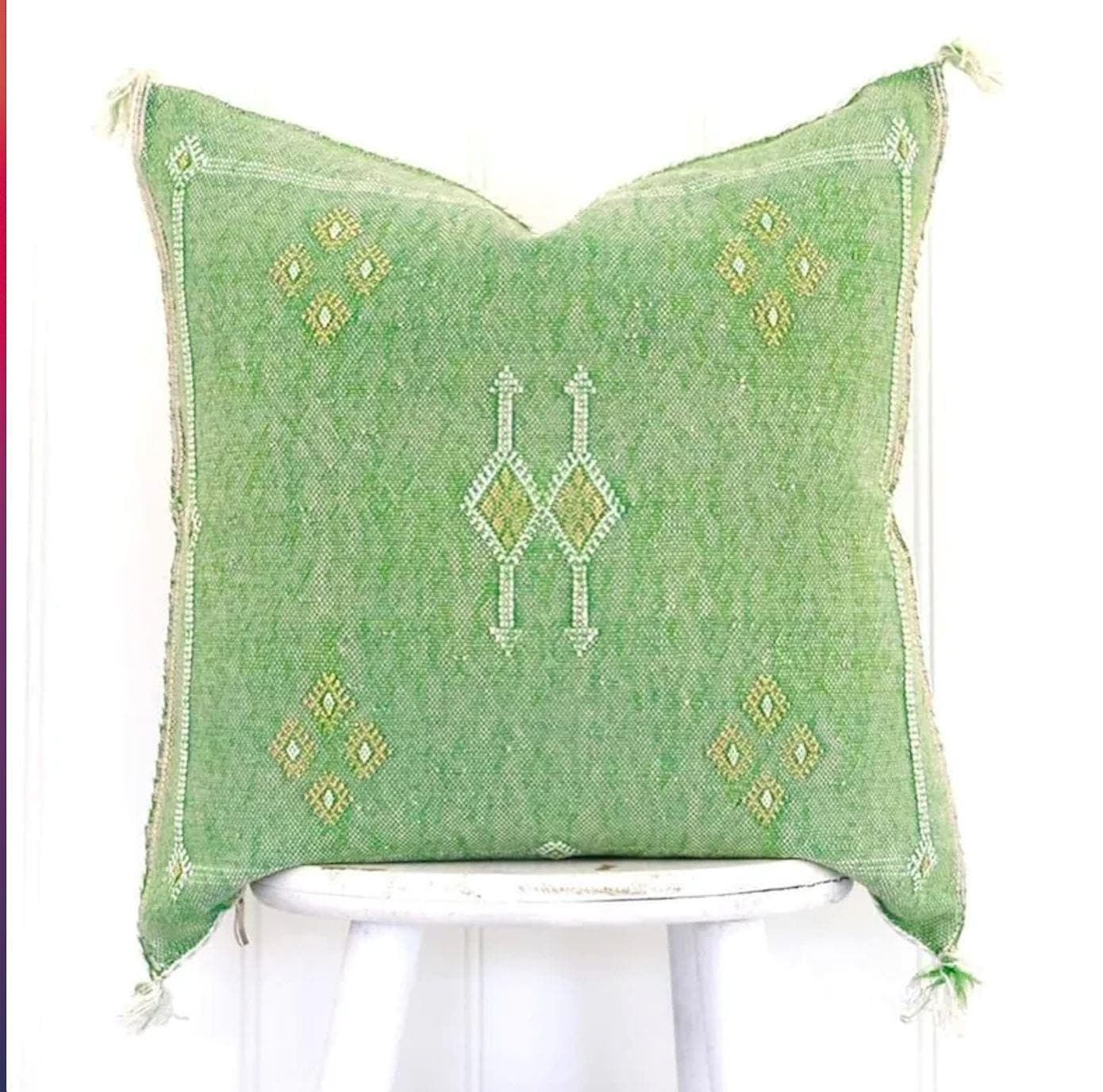 Handwoven Cactus Silk Pillow Cover Green