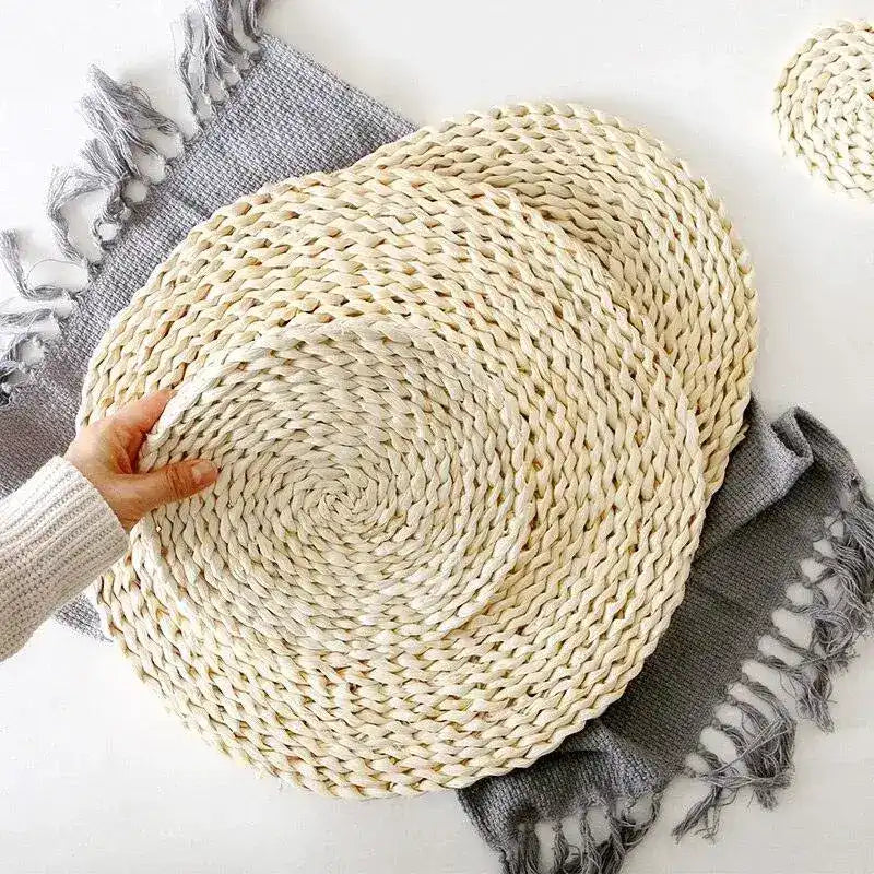 Handwoven Corn Fiber Round Placemat