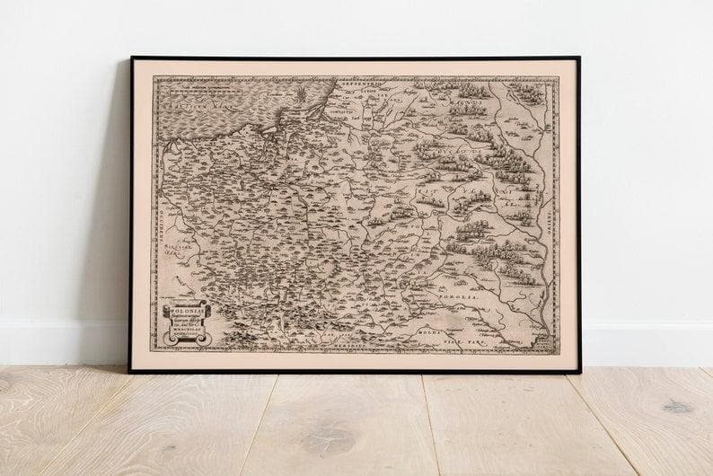 Historical Map of Poland 1570| Old Map Wall Decor - MAIA HOMES