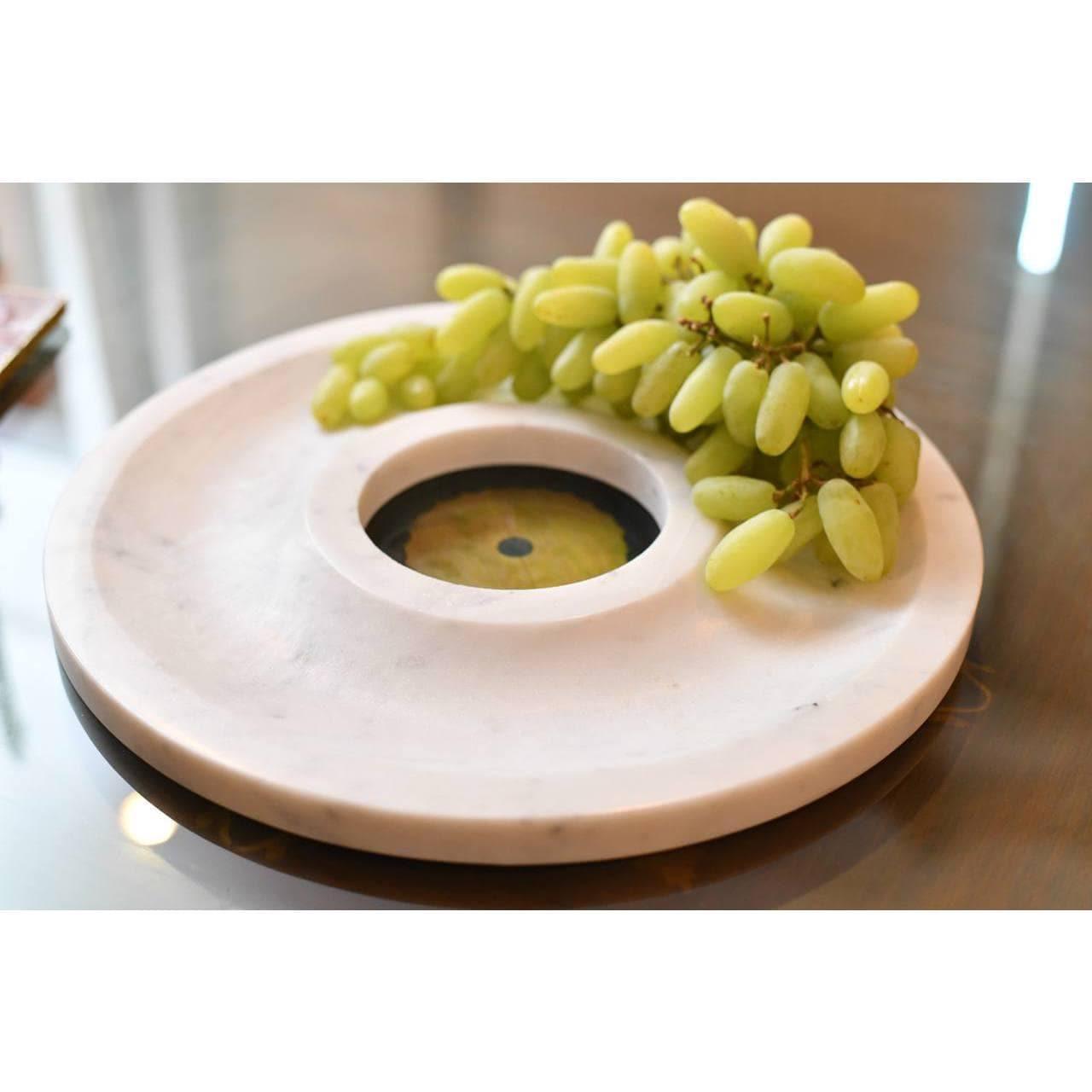 HOME COUTURE COLLECTIVE White Fruit & Cheese Platter