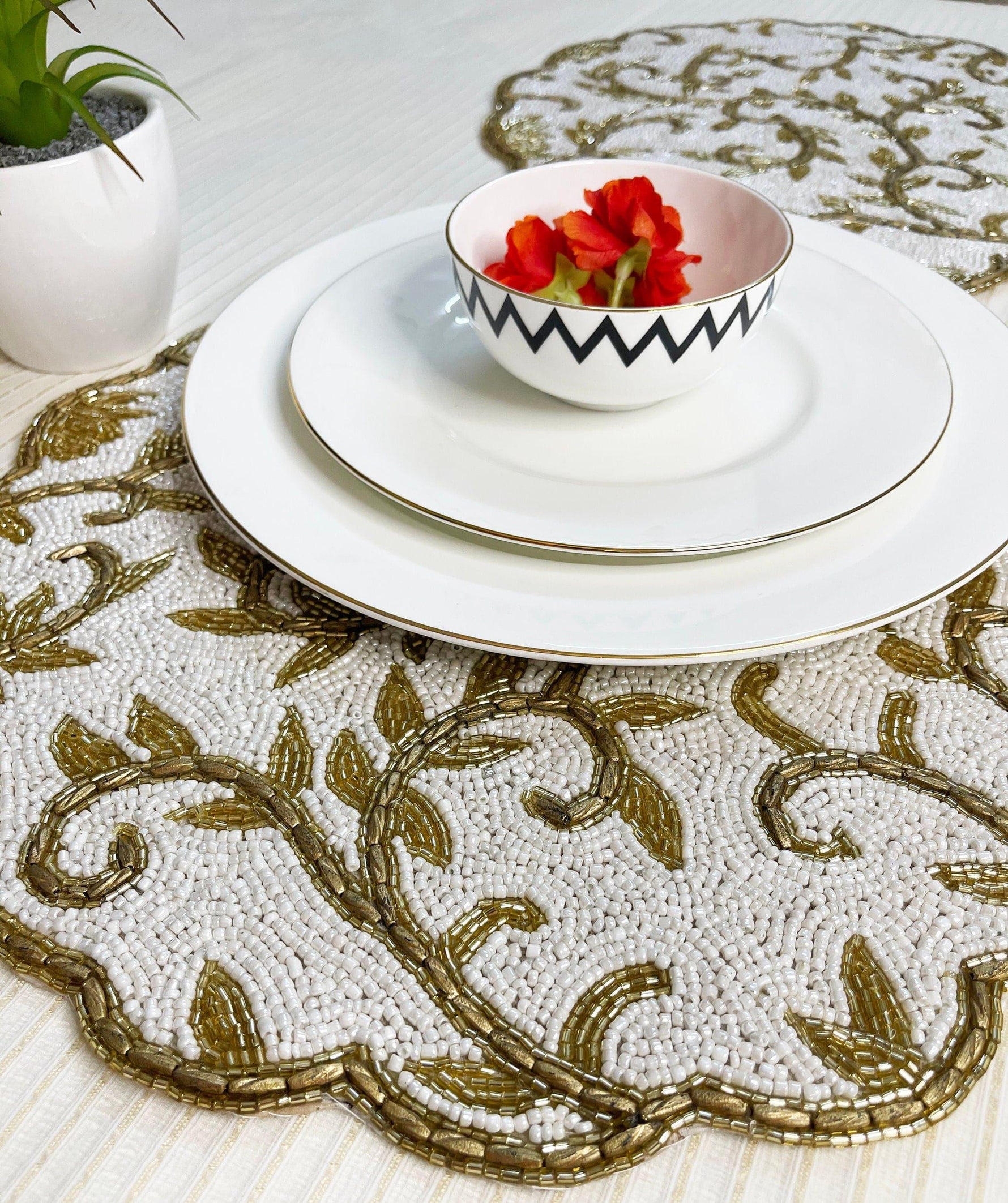 Classic Floral Motif Beaded Table Runner - White/Gold