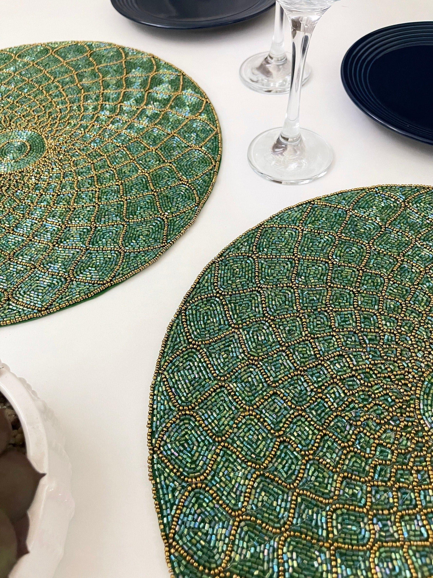 Moroccan Diamond Round Beaded Placemat - Green