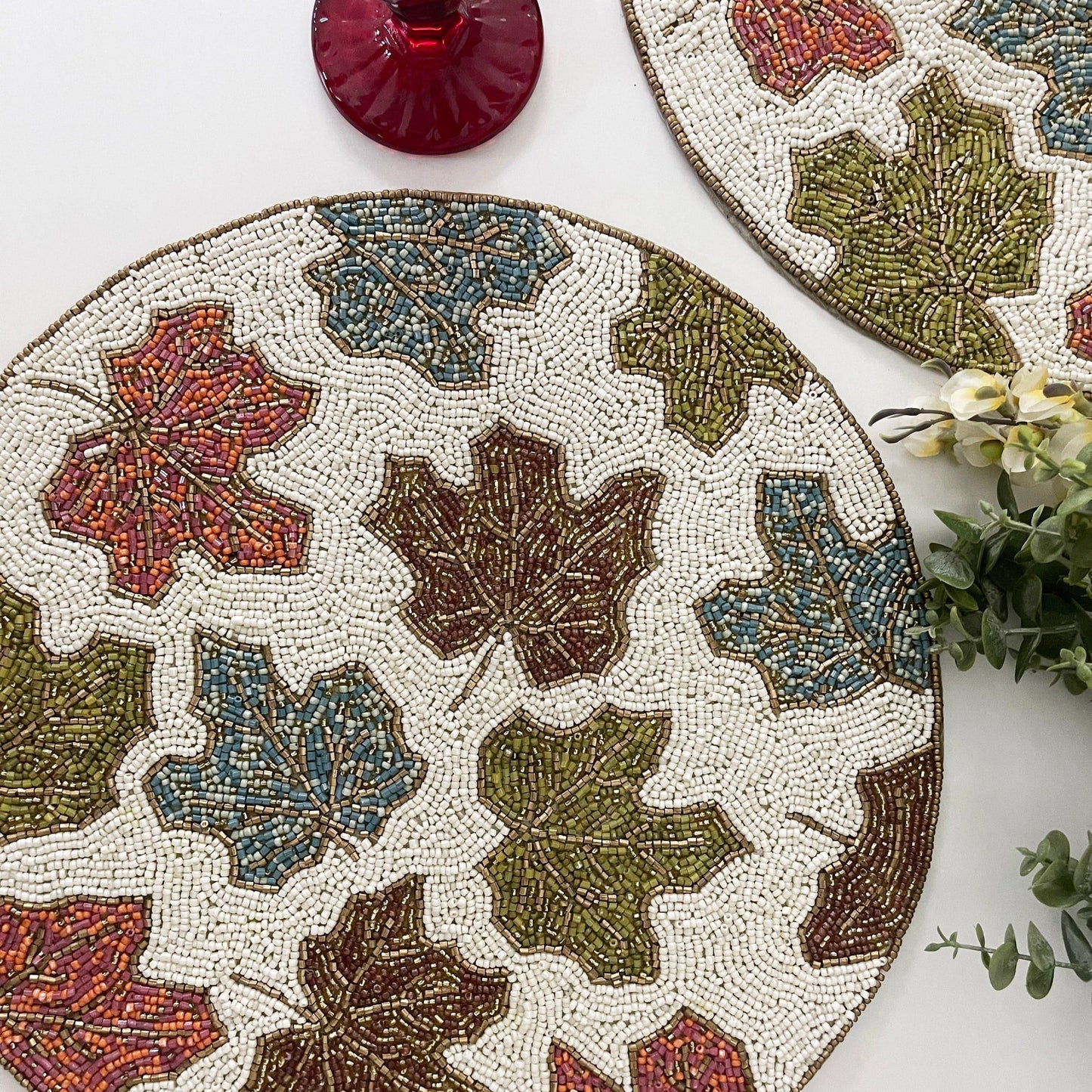 Maple leaf Round Beaded Placemat - MAIA HOMES