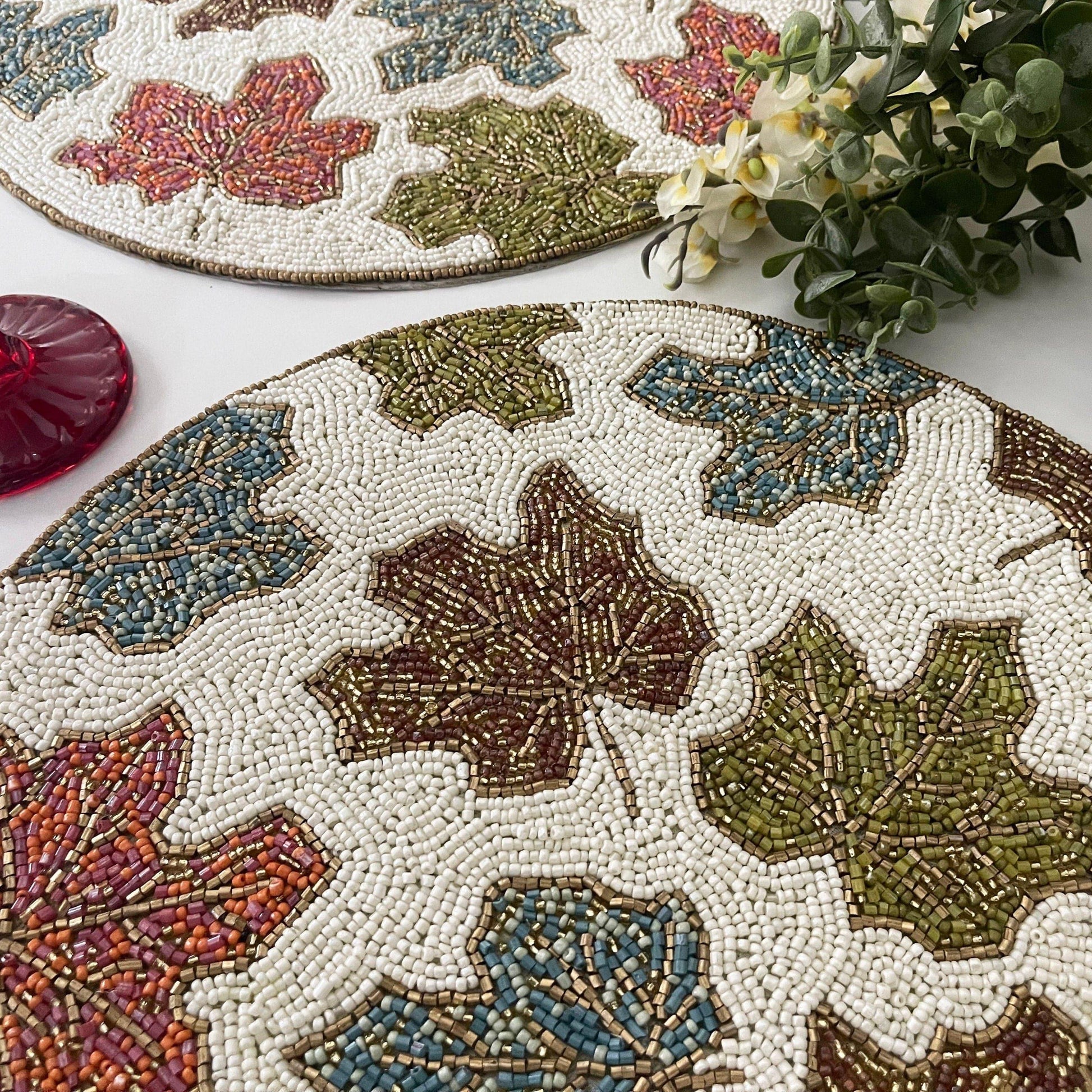 Maple leaf Round Beaded Placemat - MAIA HOMES