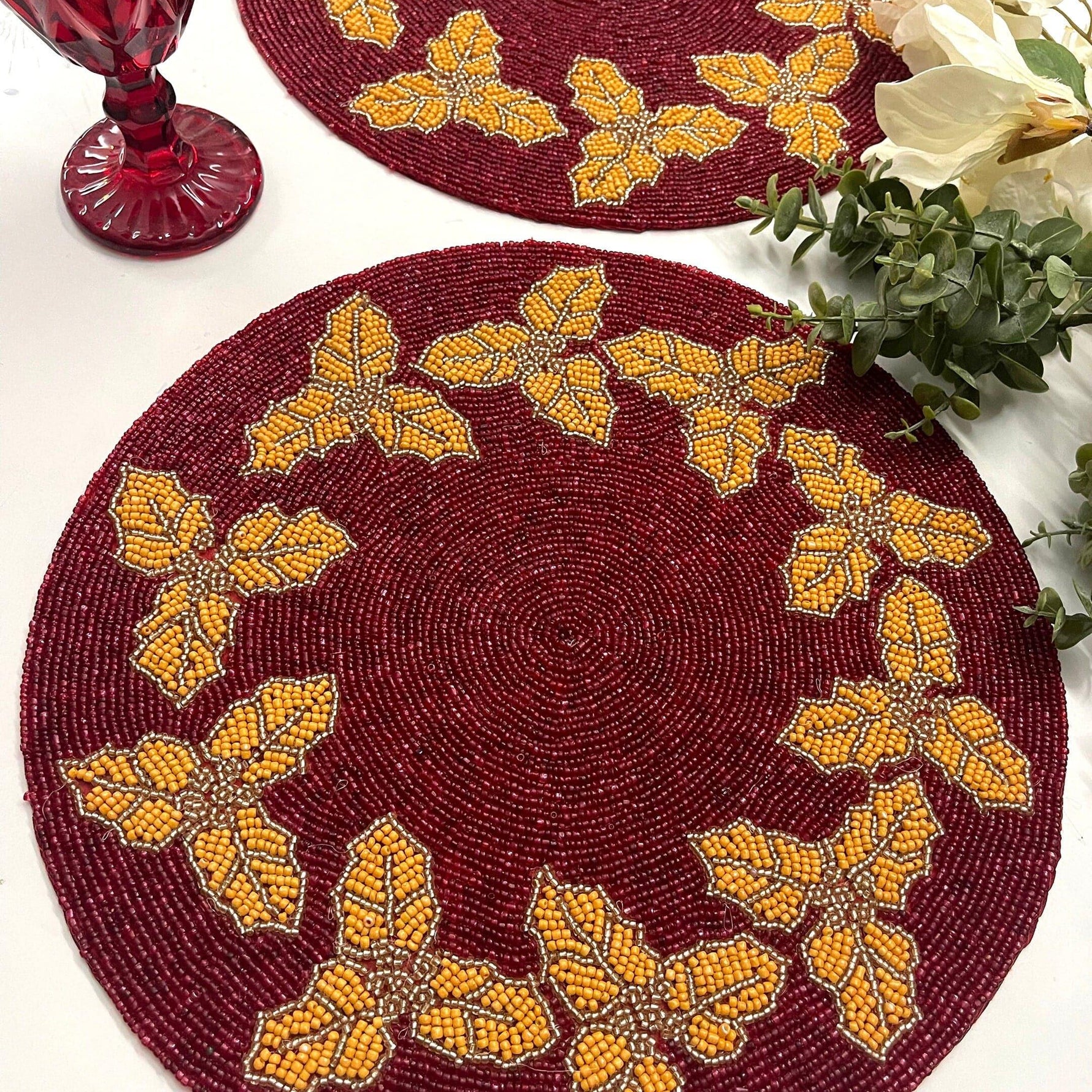 Christmas Holly Berry Round Beaded Placemat - Gold - Set of 6