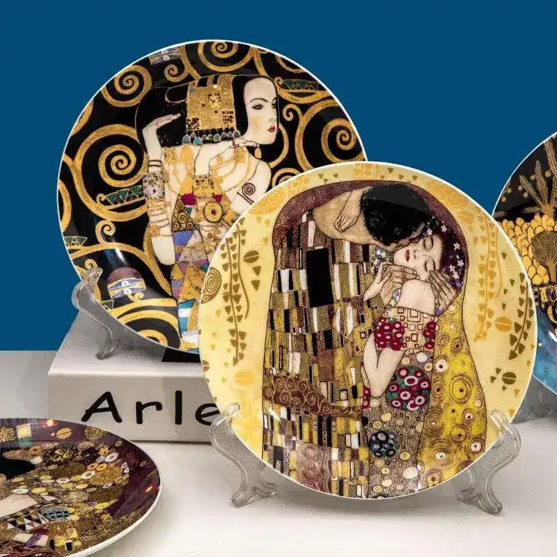 Klimt Kiss Oil Painting Decorative Wall Hanging Plate