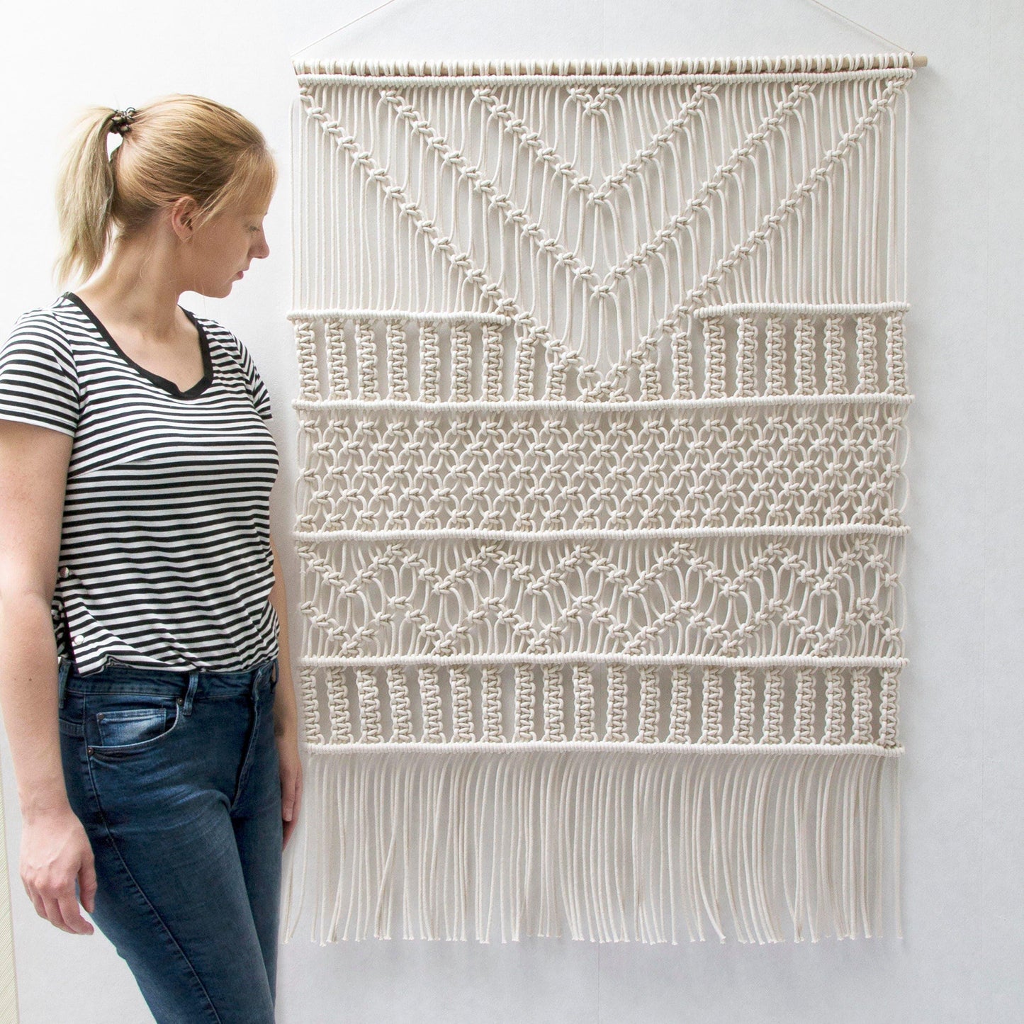 Macrame Dip-dye Wall Tapestry "TAYA"