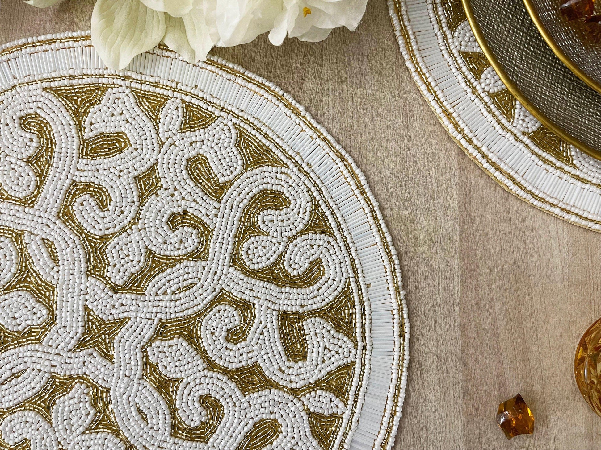 Moha Beaded Round Placemat - Cream/Gold