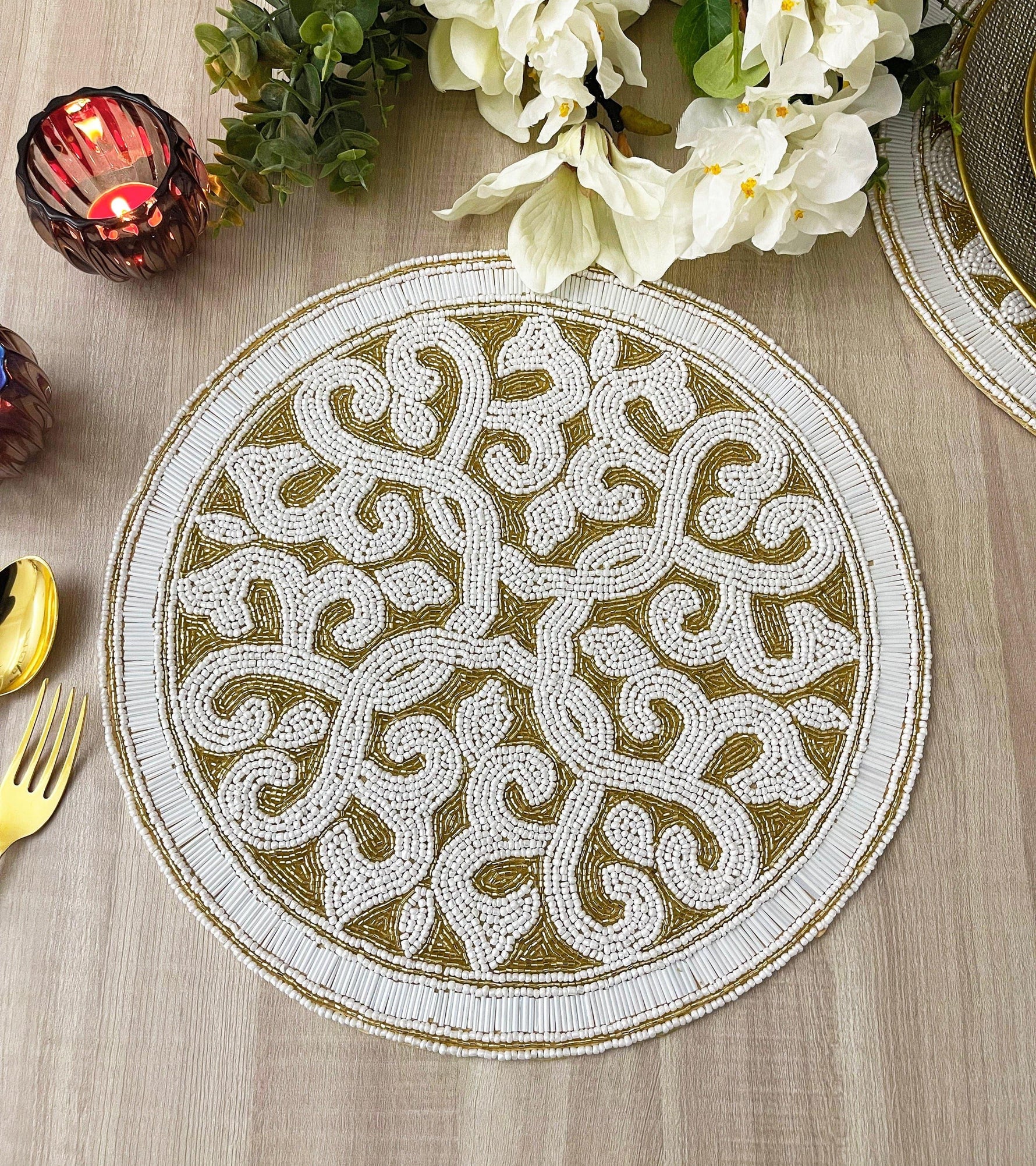 Moha Beaded Round Placemat - Cream/Gold