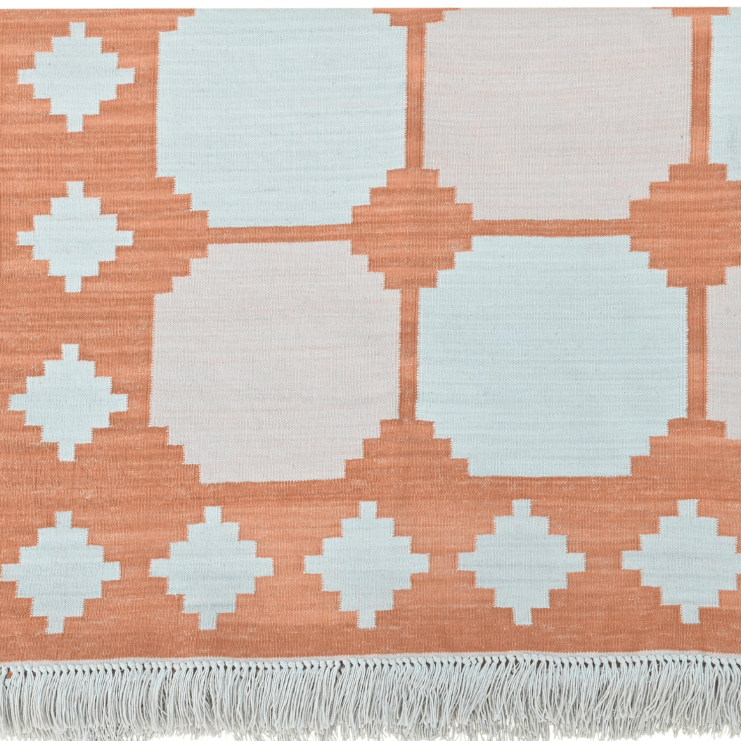 Natural Vegetable Dyed Indian Dhurrie Reversible Cotton Rug - Diamond Apricot