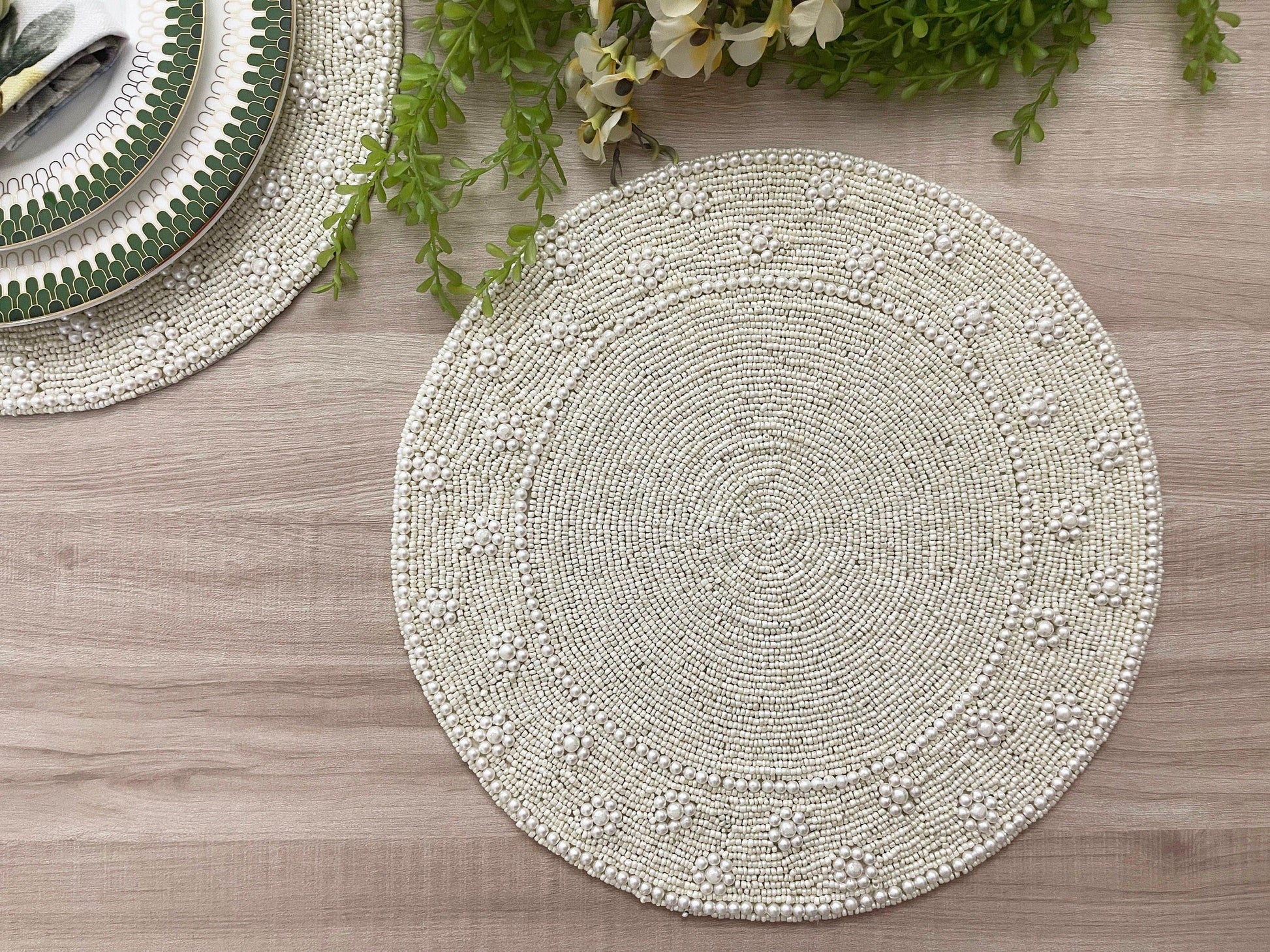 Pearl and Bead Daisy Round Placemat - MAIA HOMES