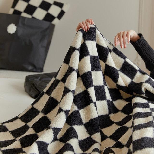 Retro Checkerboard Cozy Sherpa Mini Throw Blanket Black