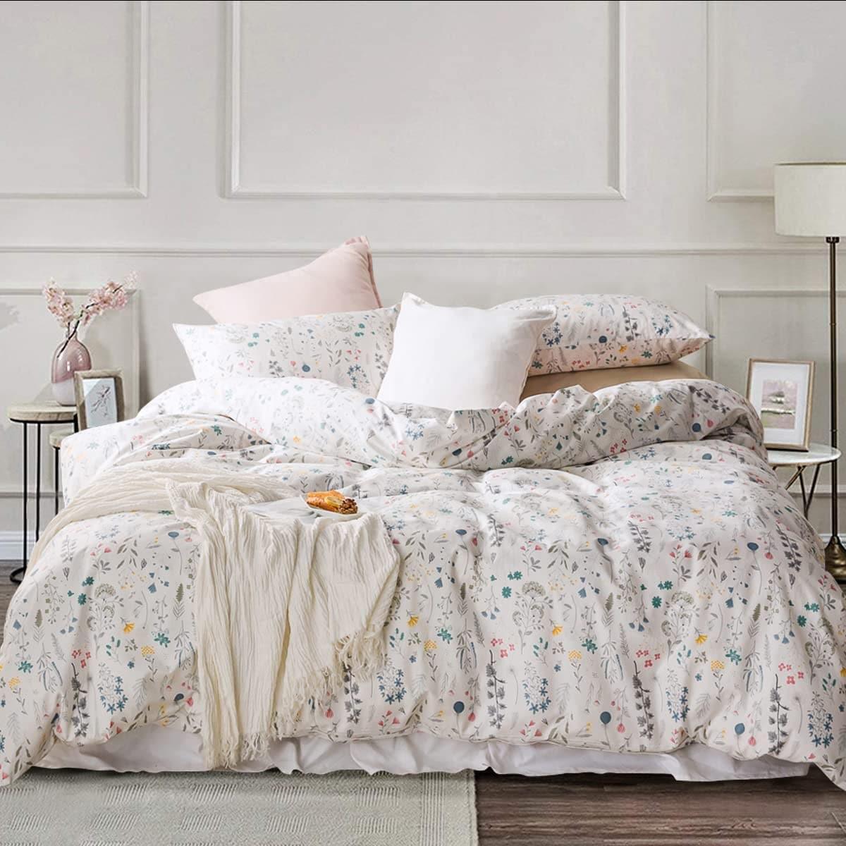 Reversible Botanical Floral Duvet Cover Set