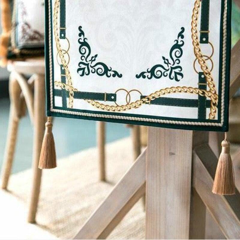 Royal Horse Carriage Printed Table Runner