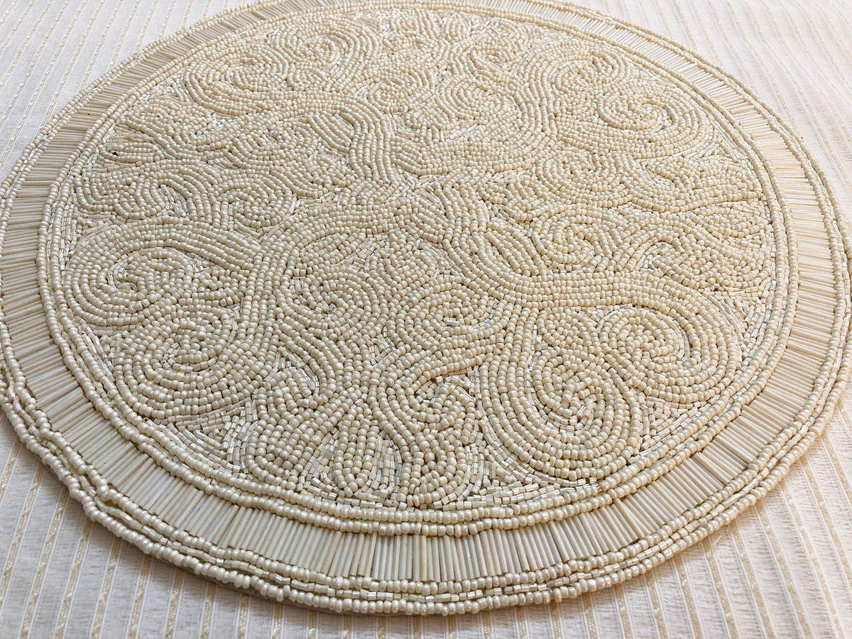 Set of 2 Kaiser Round Beaded Placemat - White