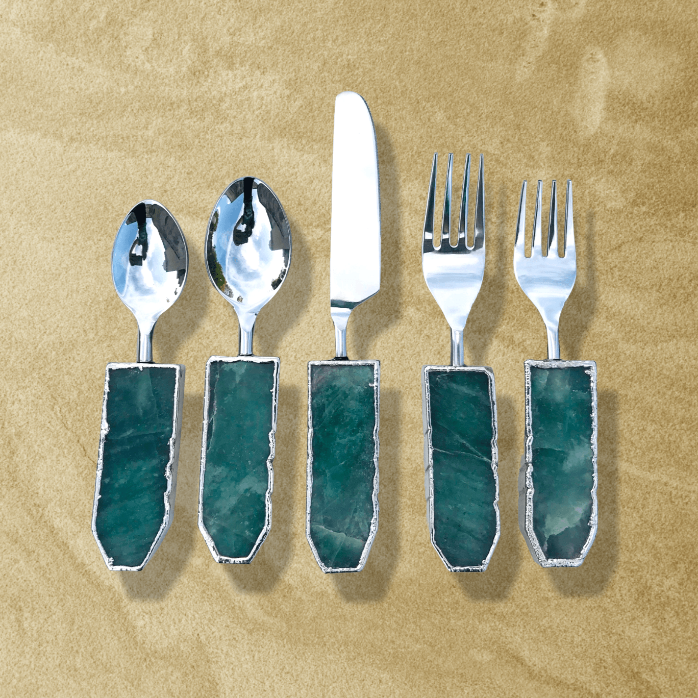 Set of 5 Pieces Green Agate Cutlery