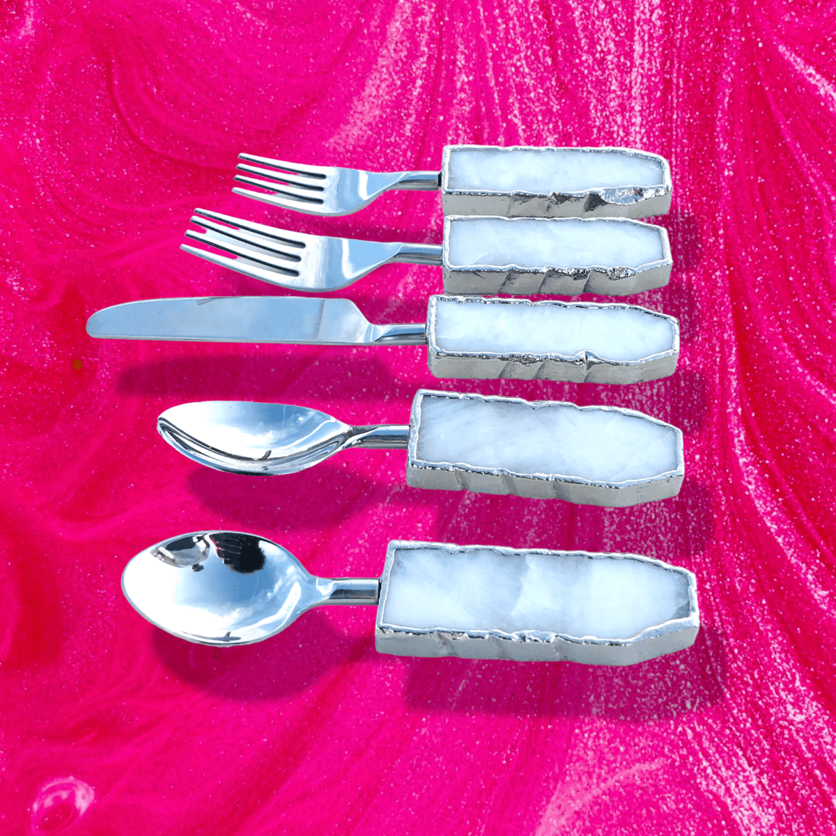 Set of 5 Pieces White Agate Cutlery