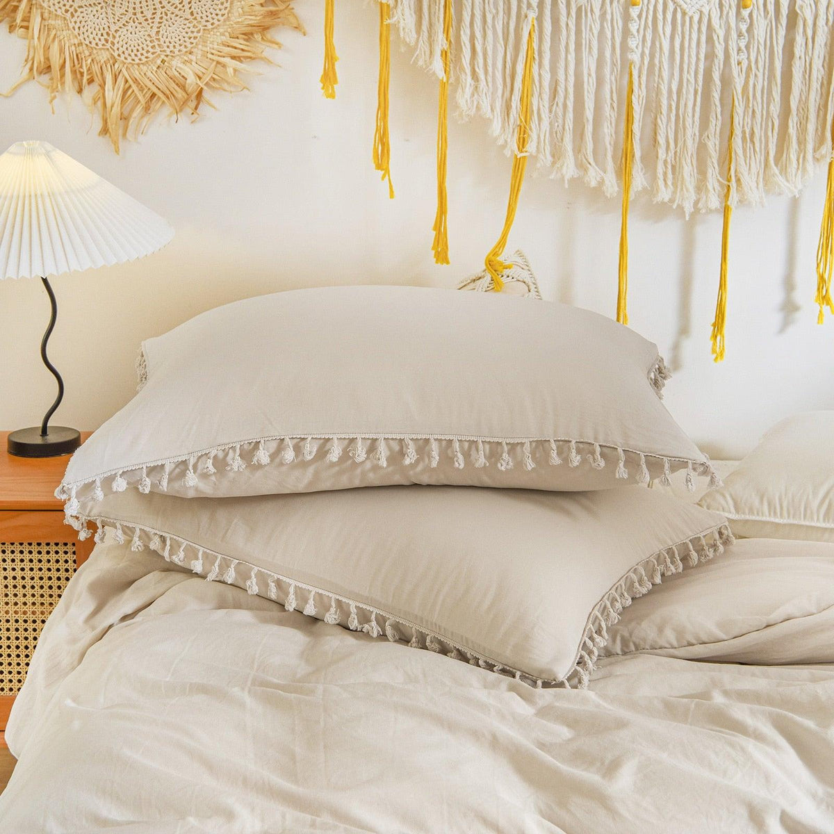 Shabby Chic Tassel Bedding Set - Beige