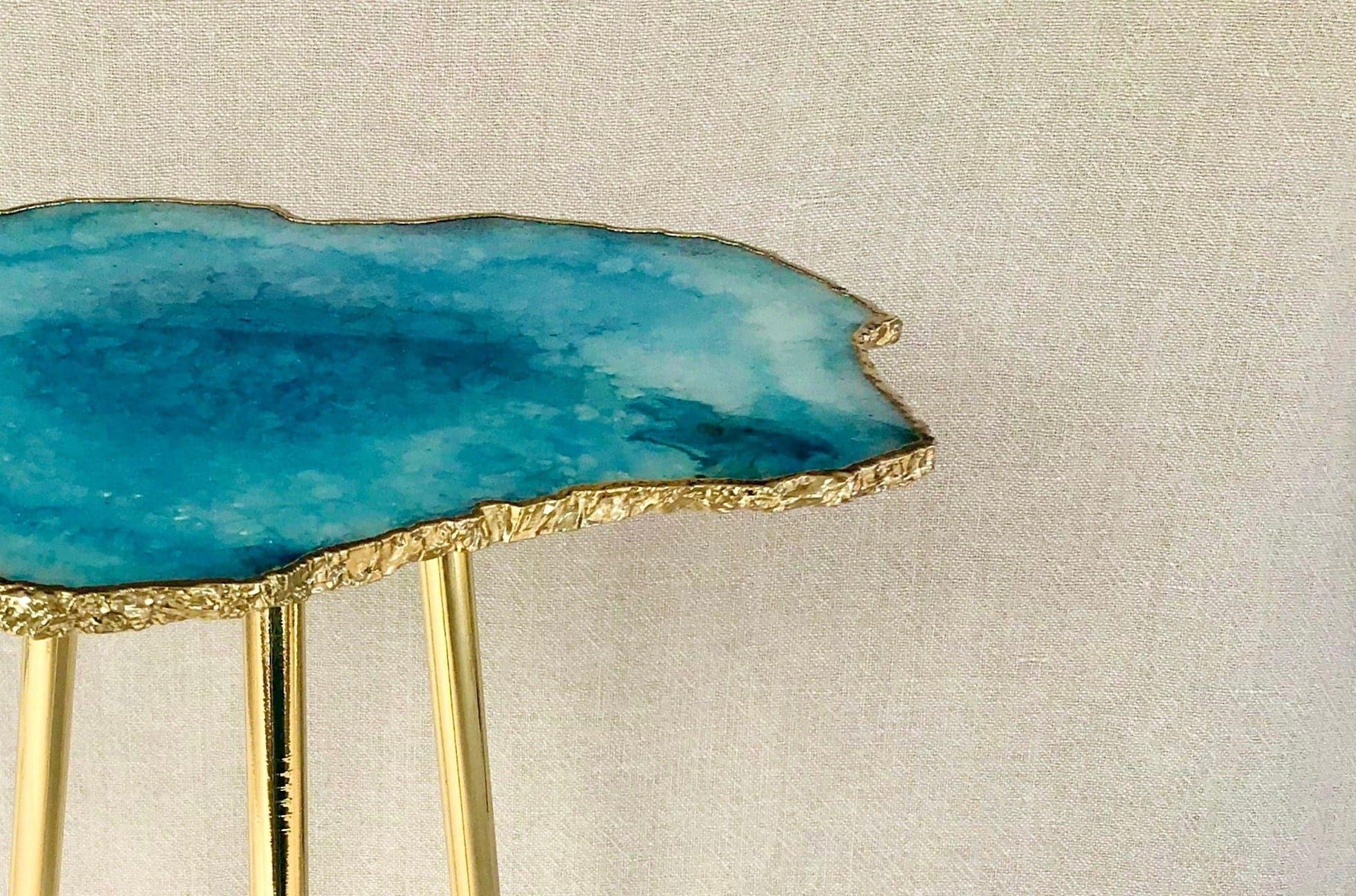 Small Blue Agate Quartz Organic Edge Accent Table