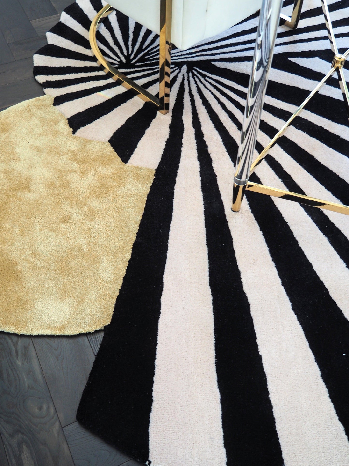 Step onto the Golden Sun Hand Tufted Wool Rug - MAIA HOMES