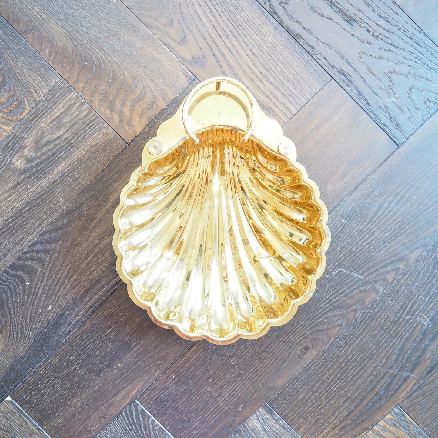 Vintage Brass Sea Shell Trinket Tray - Large - MAIA HOMES