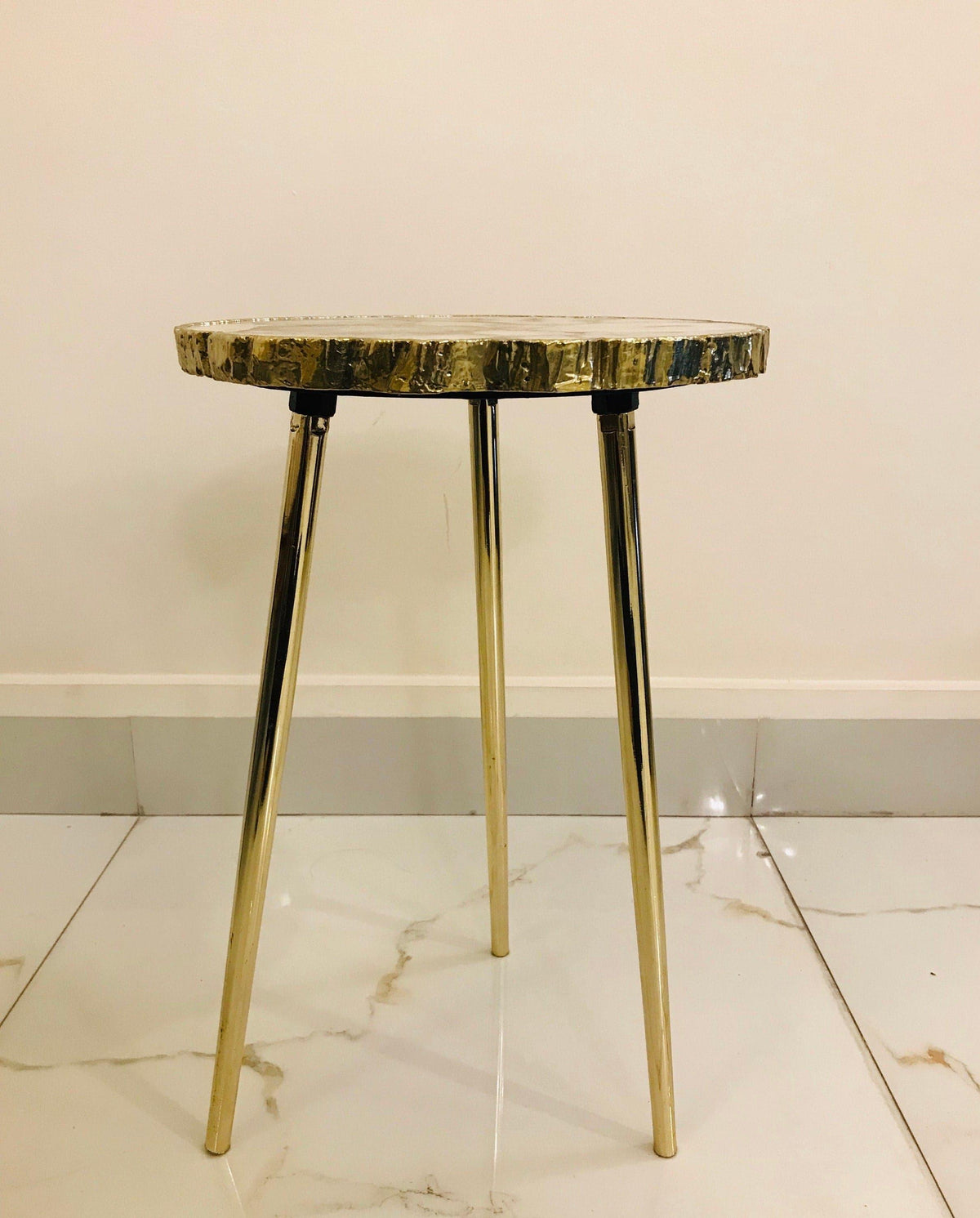 White Crystal Agate Organic Edge Accent Table