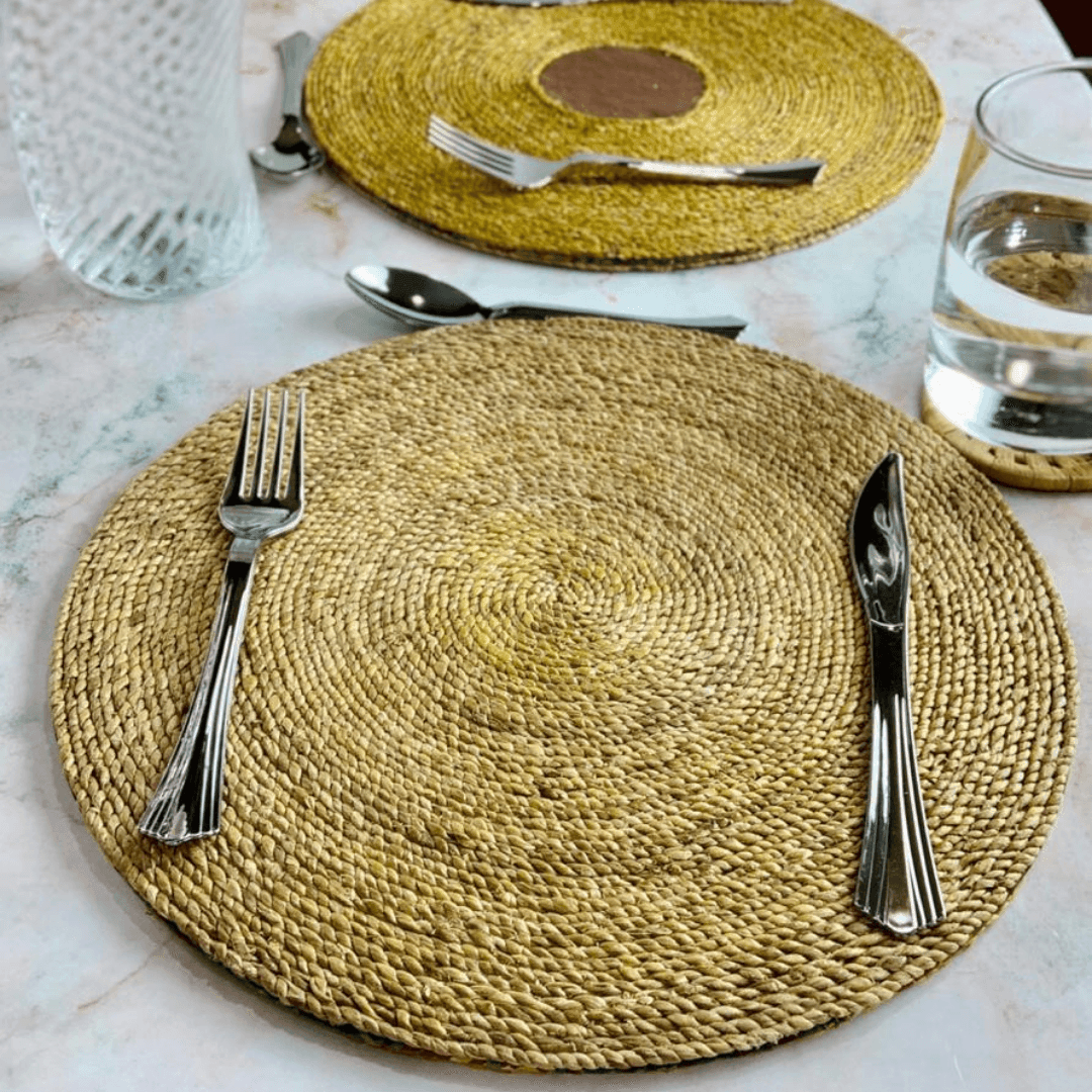 Woven Water Hyacinth Placemat - MAIA HOMES